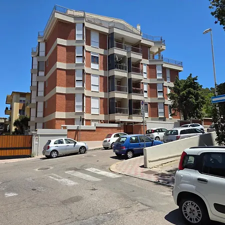 Ubimaior - Monte Urpinu With Parking Lejlighed *